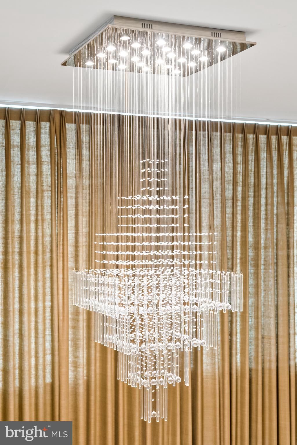 1201 N ROYAL STREET 215