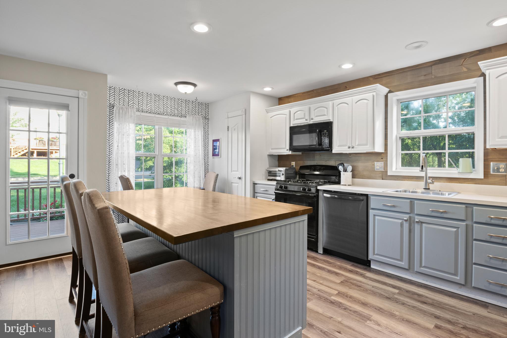 204 WYNCOTE COURT