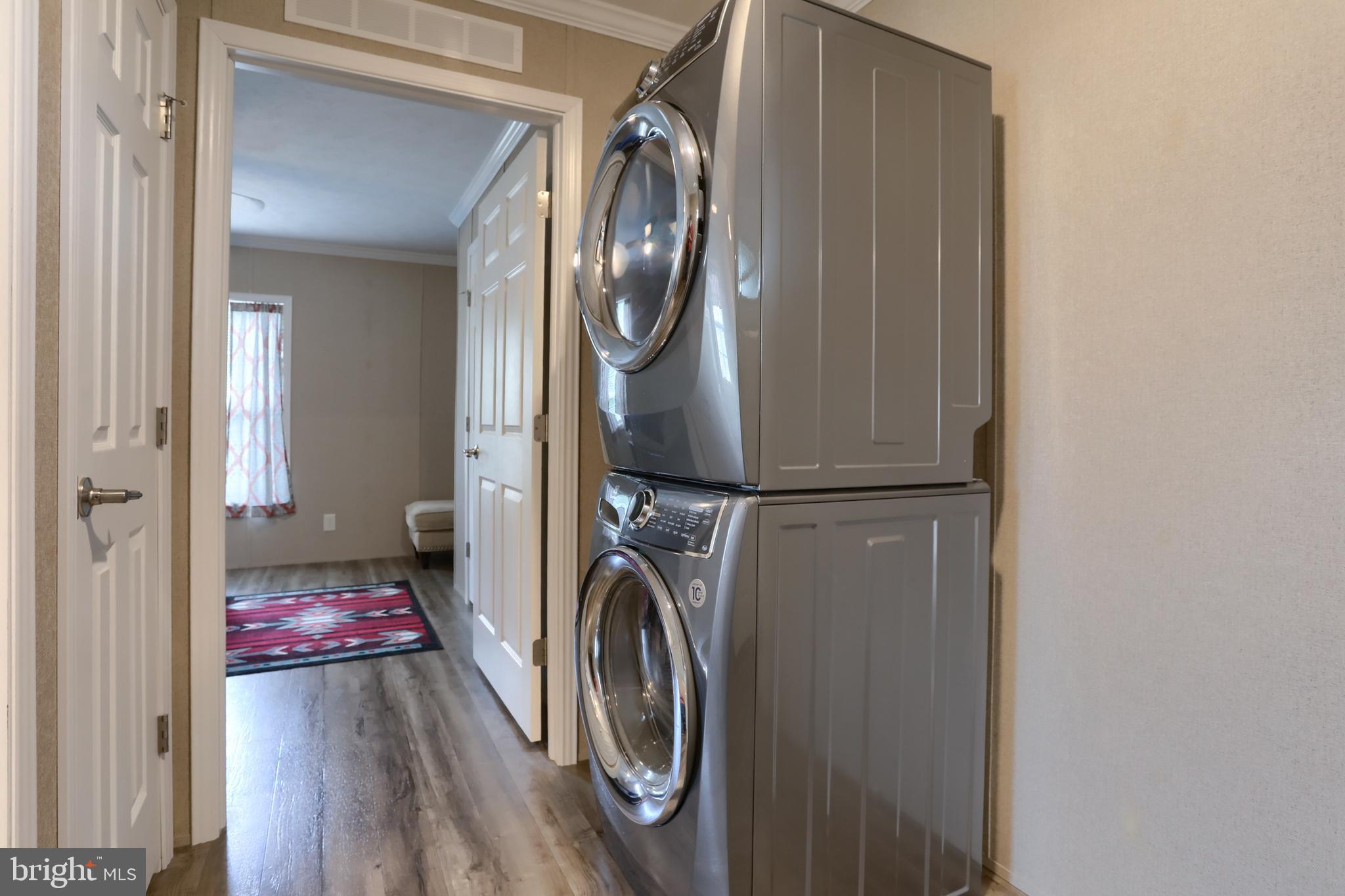 COUNTRY AC. GOLDEN - Residential