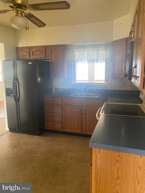 PERRY HALL ESTATES - Residential