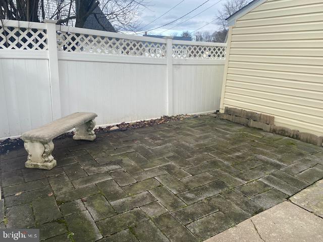 PERRY HALL ESTATES - Residential