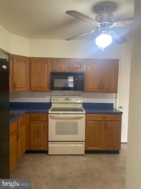 PERRY HALL ESTATES - Residential