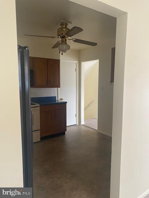 PERRY HALL ESTATES - Residential