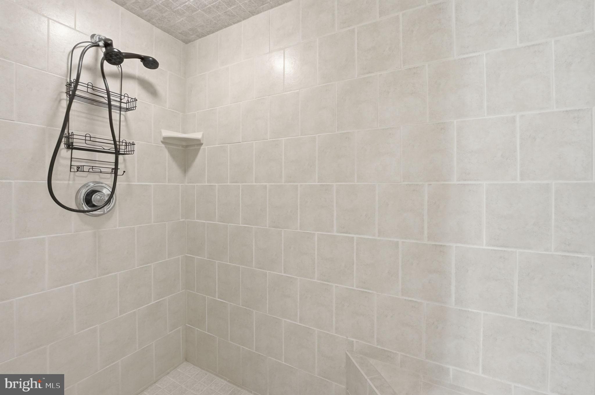 BRADDOCK RIDGE - Residential