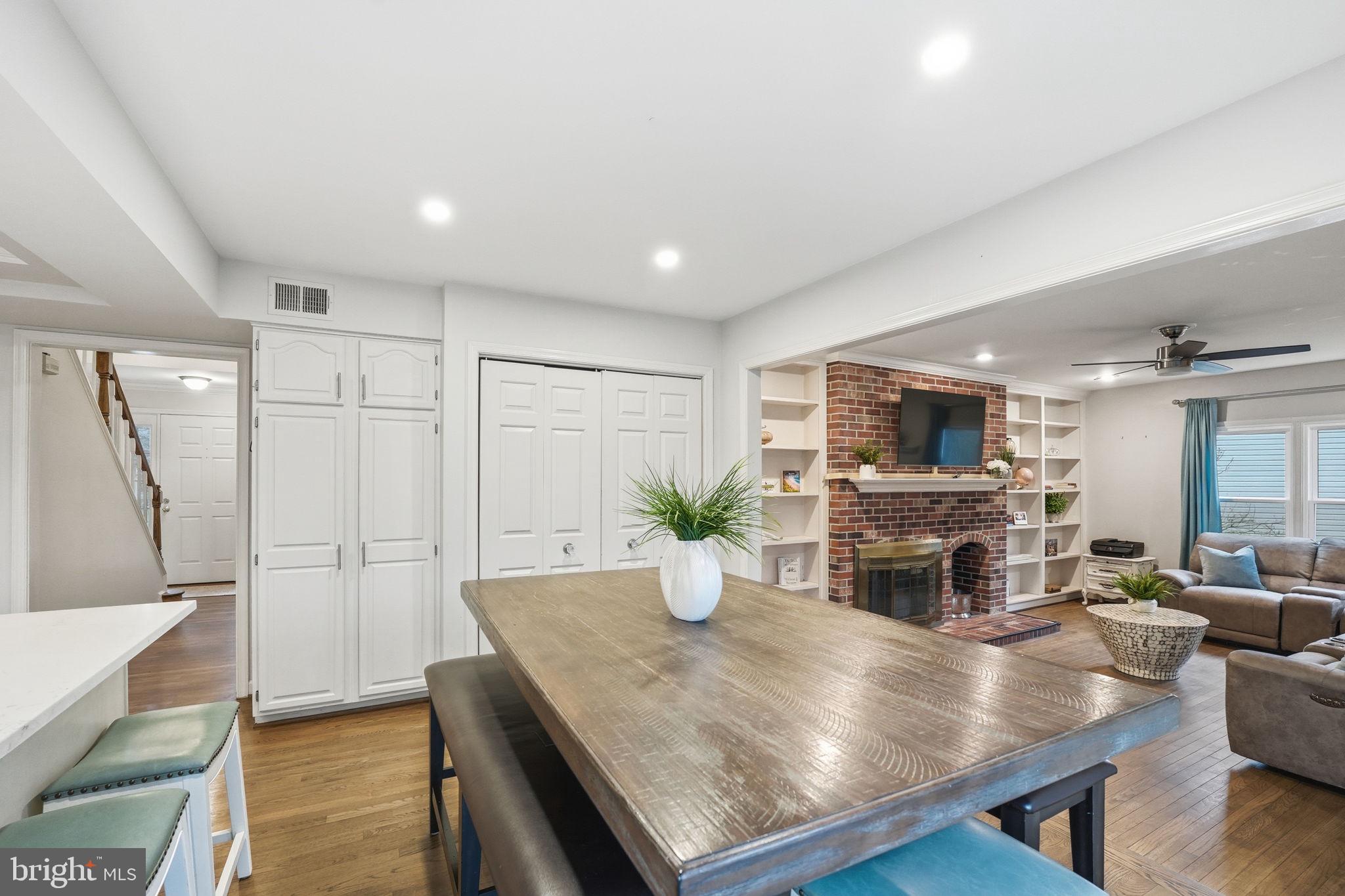 BRADDOCK RIDGE - Residential