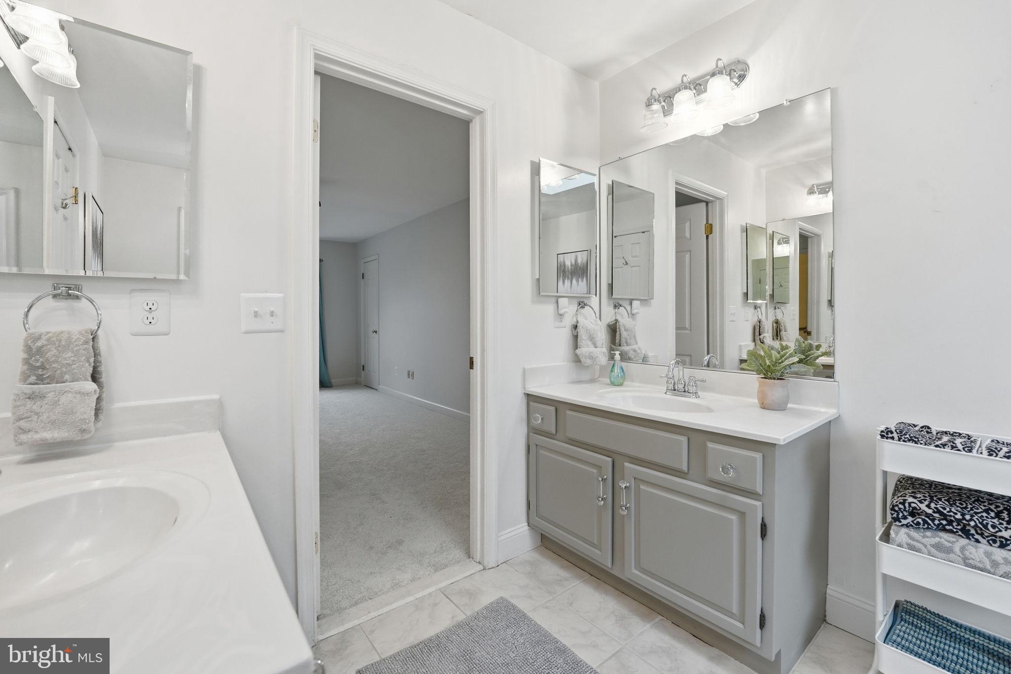 BRADDOCK RIDGE - Residential