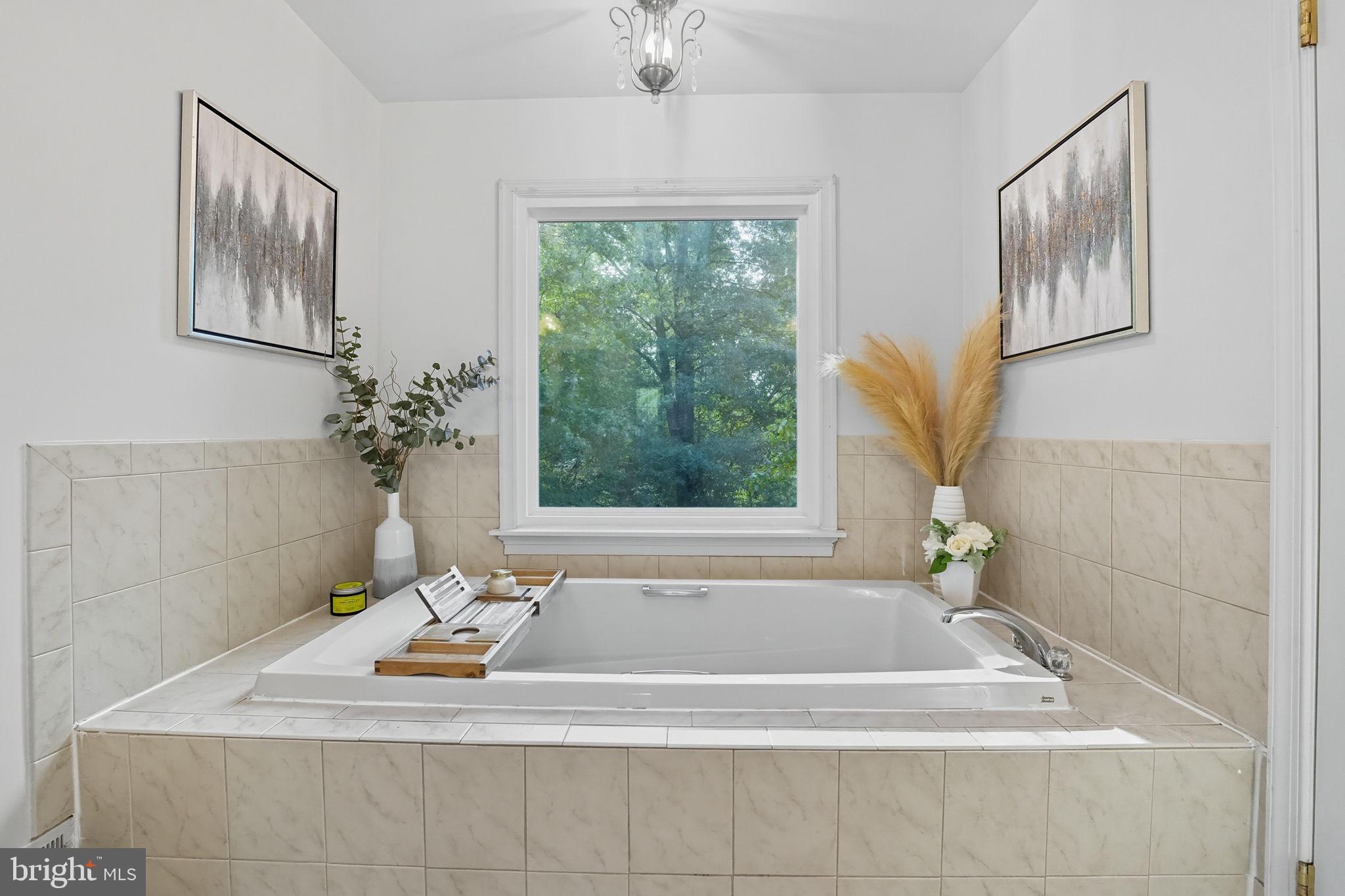 BRADDOCK RIDGE - Residential