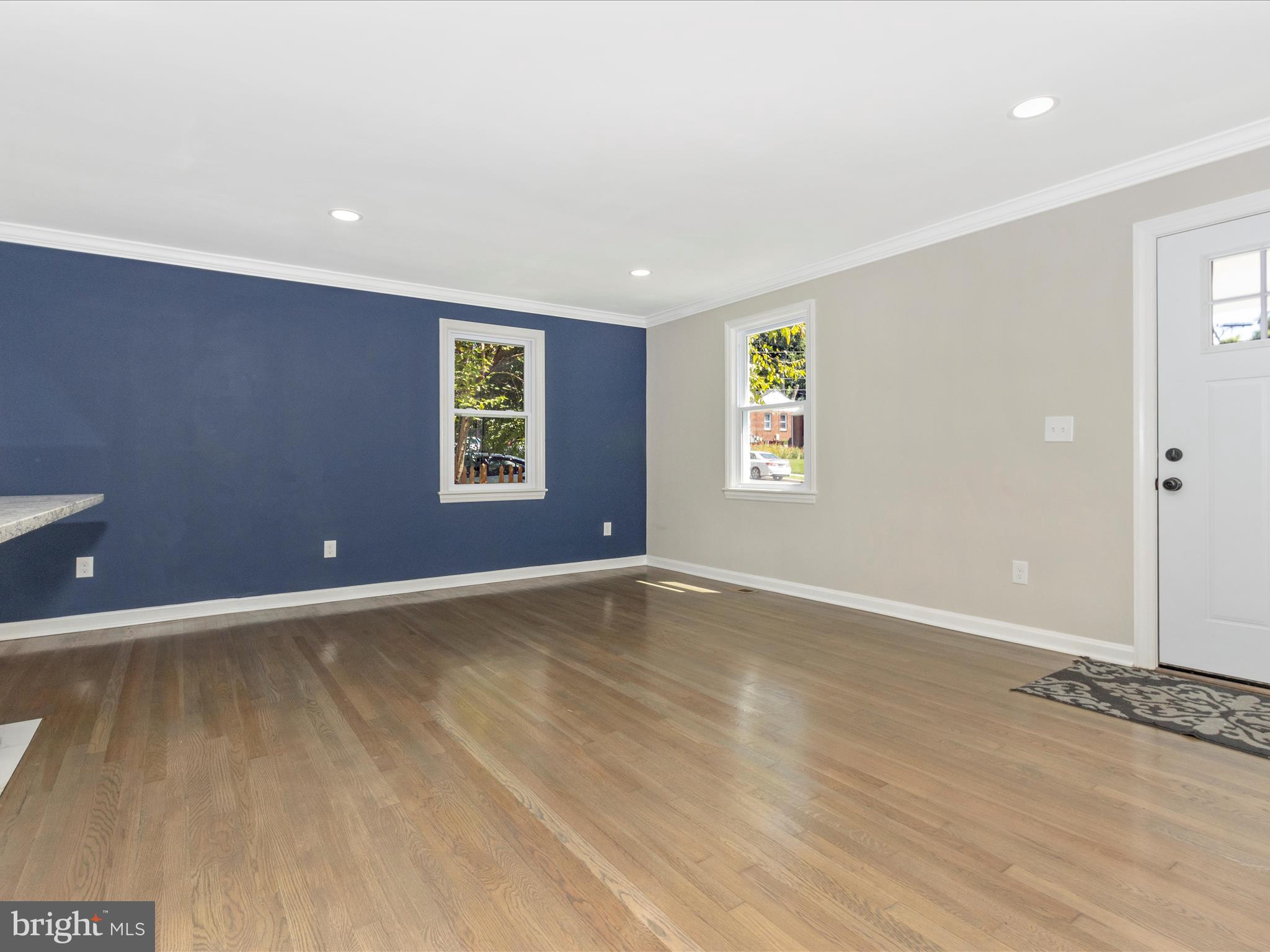 HOLLYWOOD - Residential