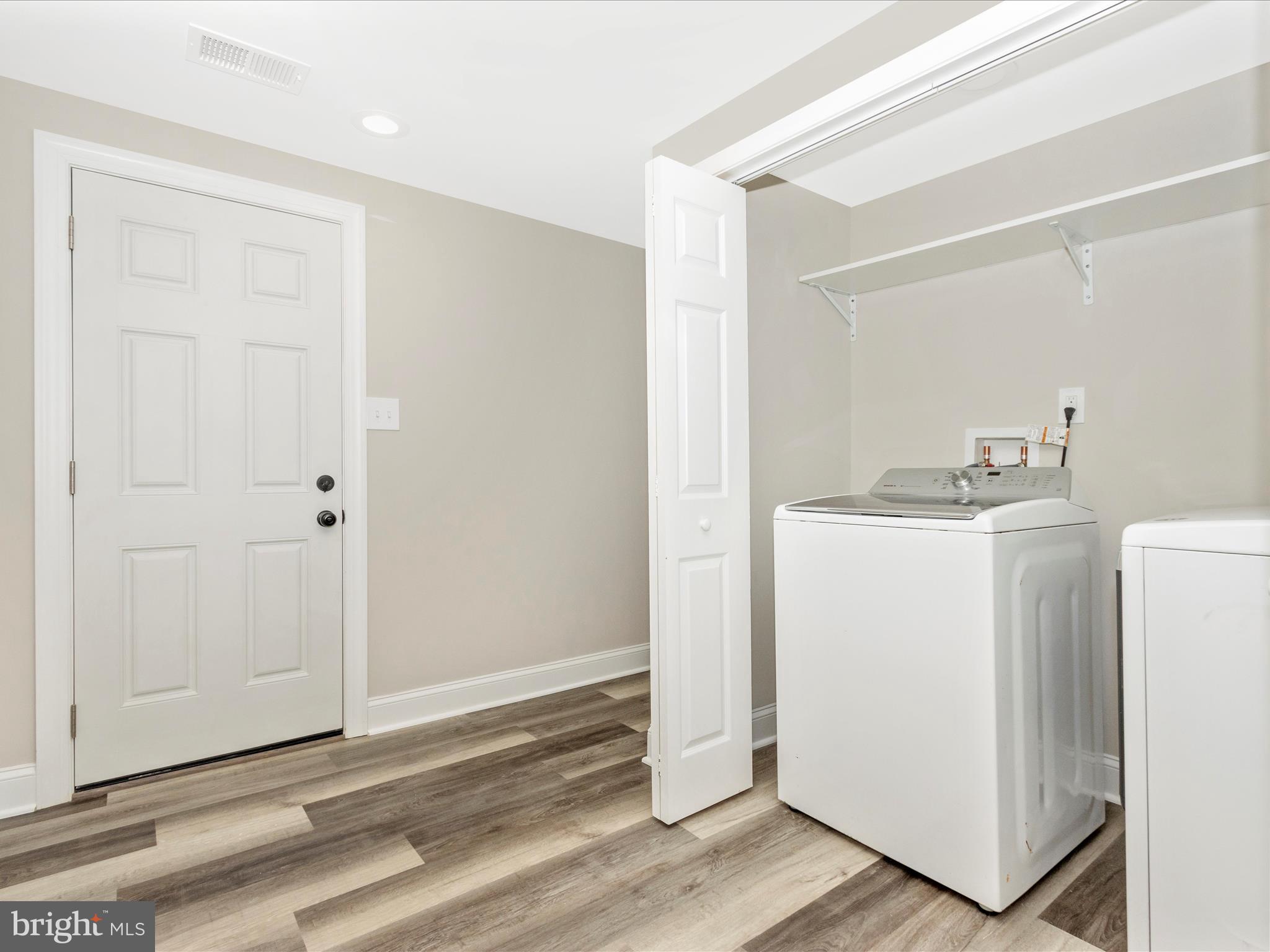 HOLLYWOOD - Residential