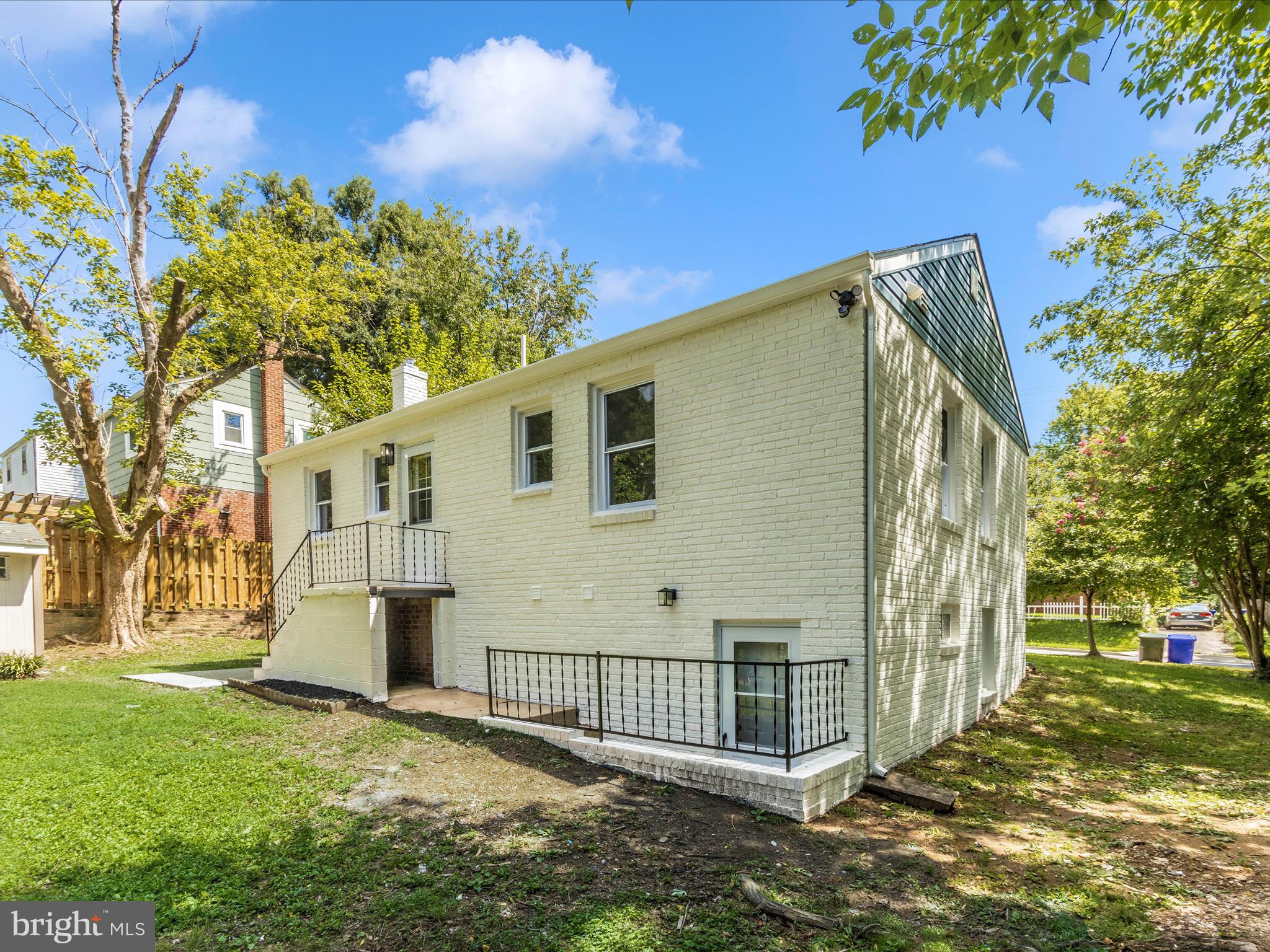 HOLLYWOOD - Residential