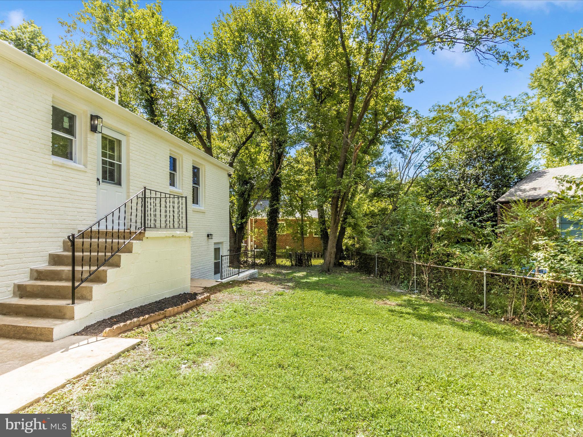 HOLLYWOOD - Residential