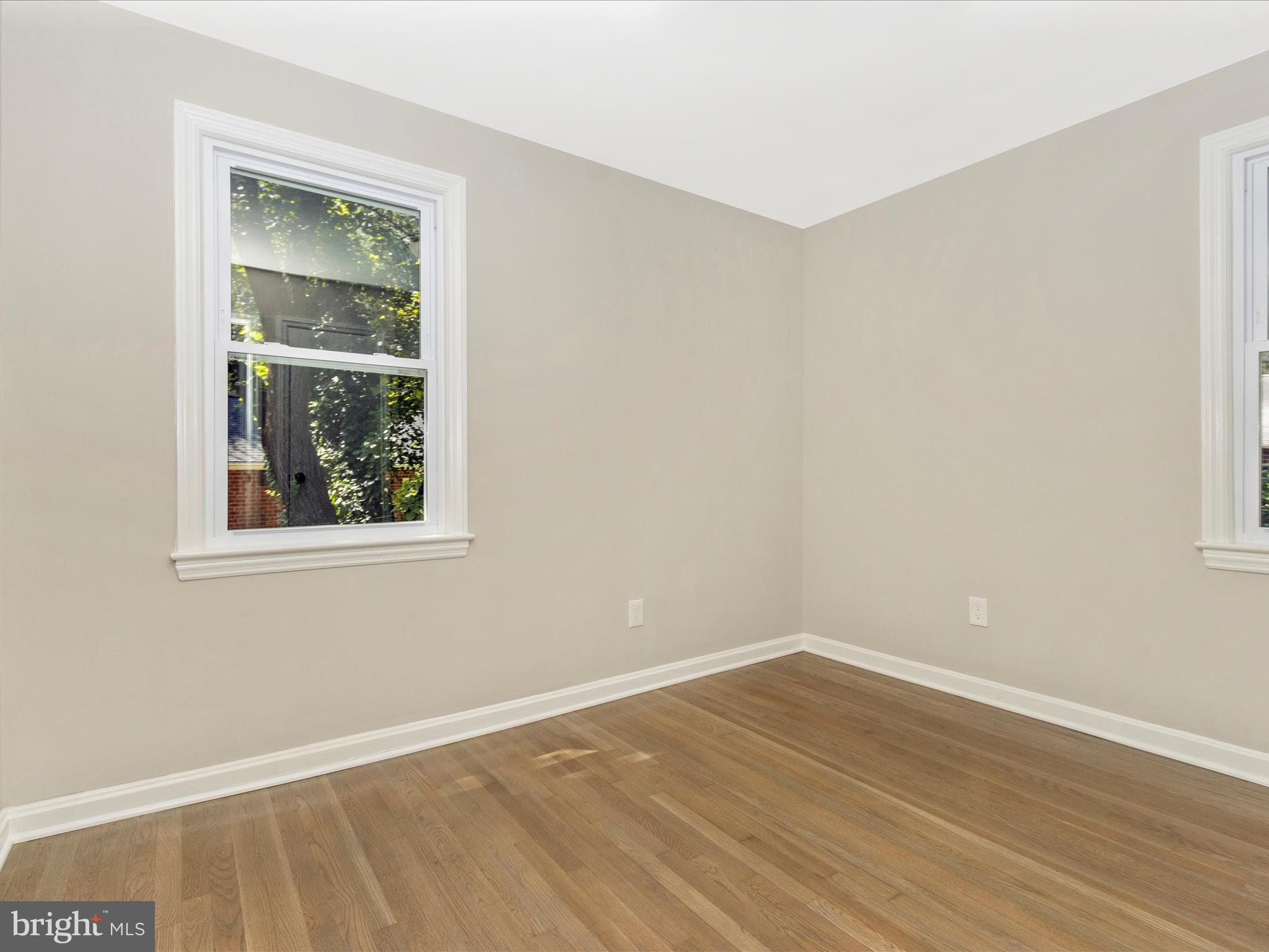 HOLLYWOOD - Residential