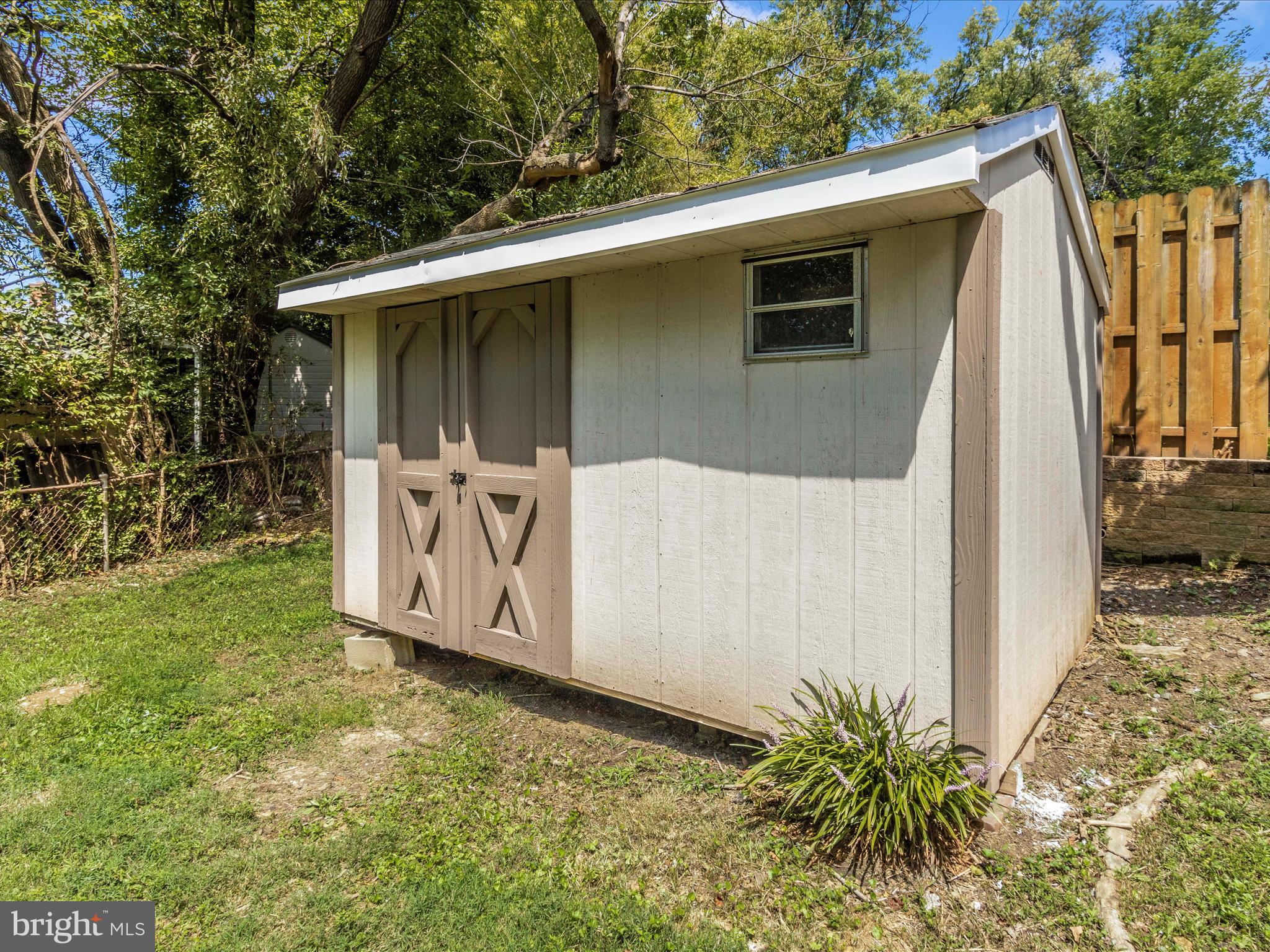 HOLLYWOOD - Residential