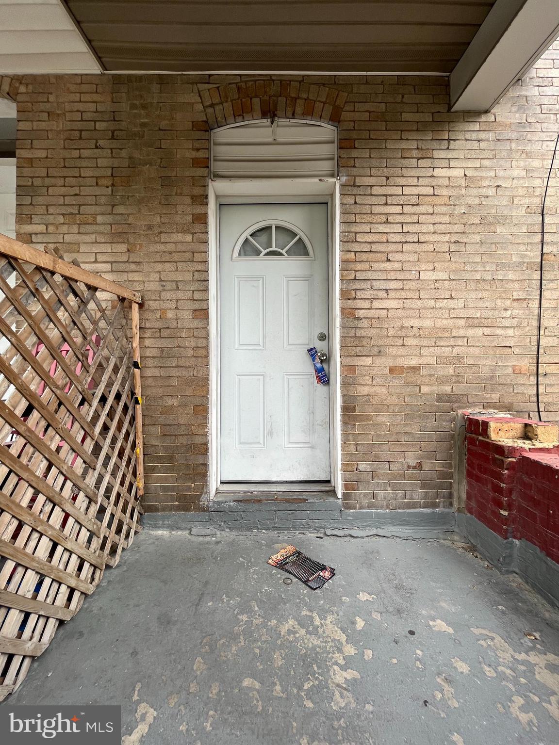 ELLWOOD PARK - Residential