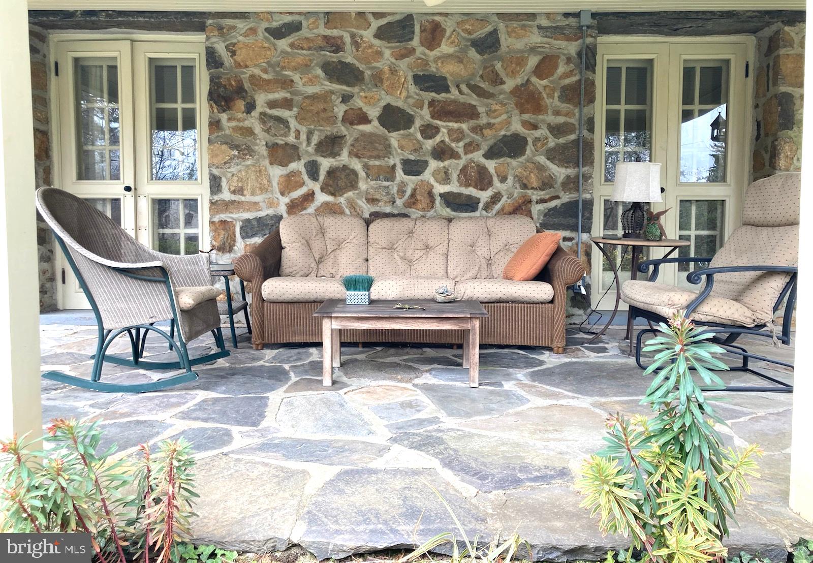 SOUTH WAYNE - Residential