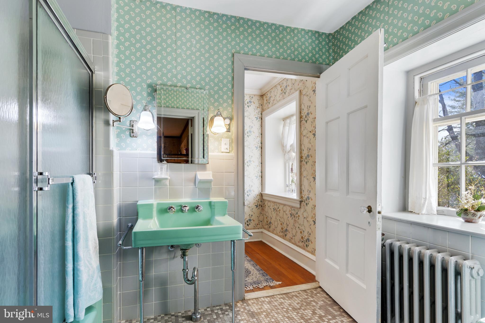 SOUTH WAYNE - Residential