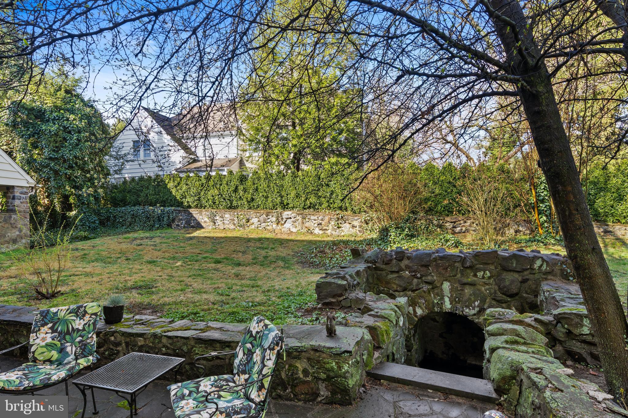 SOUTH WAYNE - Residential