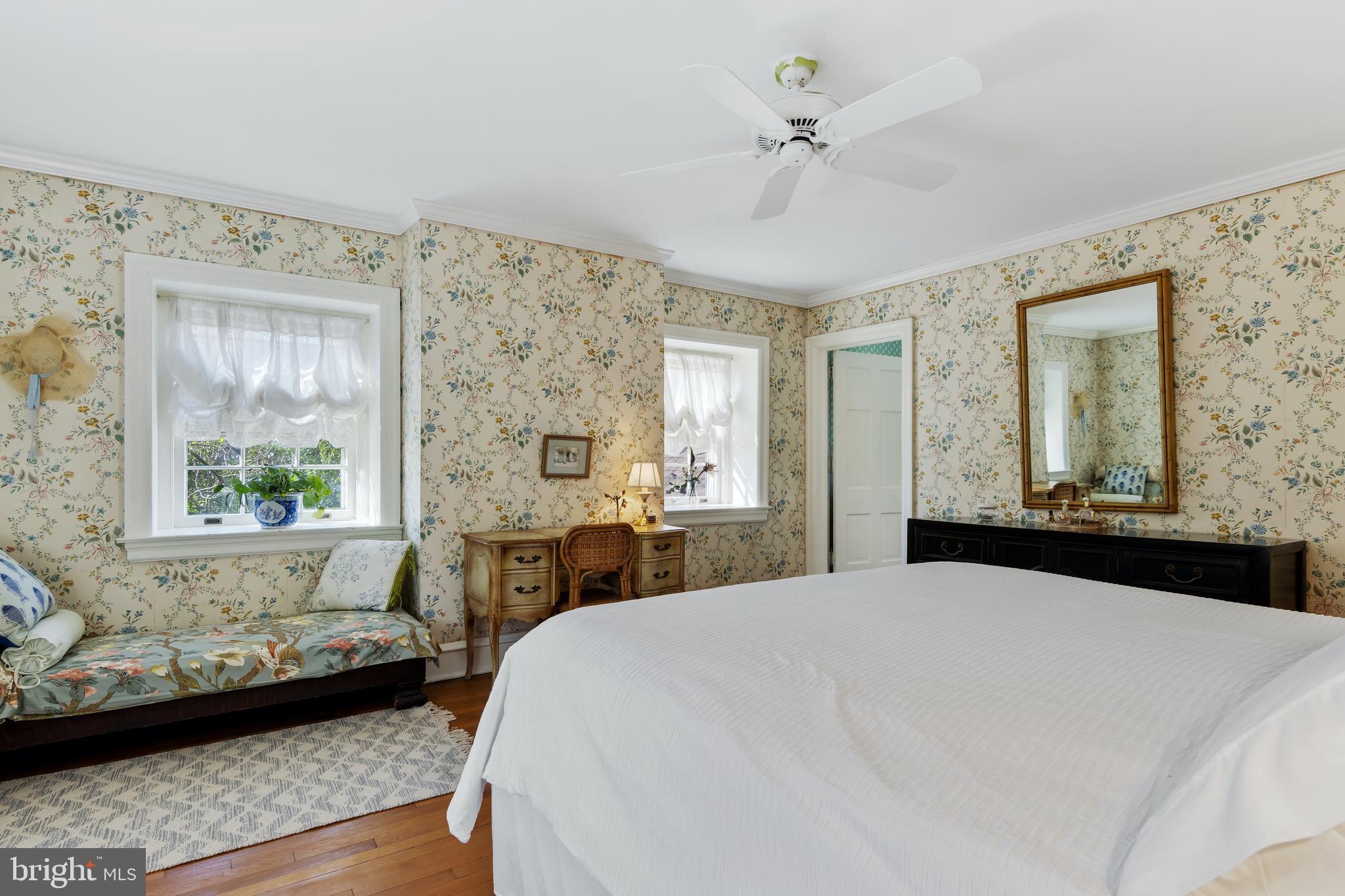 SOUTH WAYNE - Residential