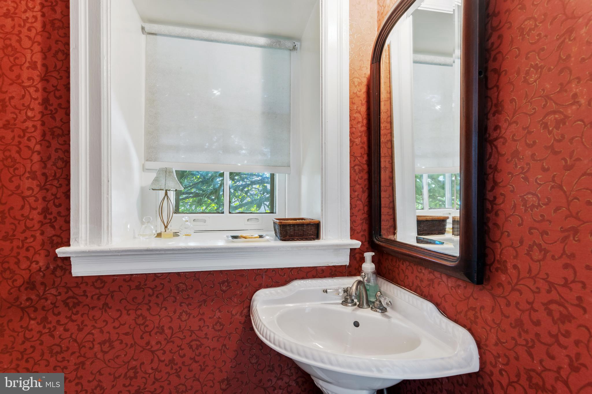 SOUTH WAYNE - Residential