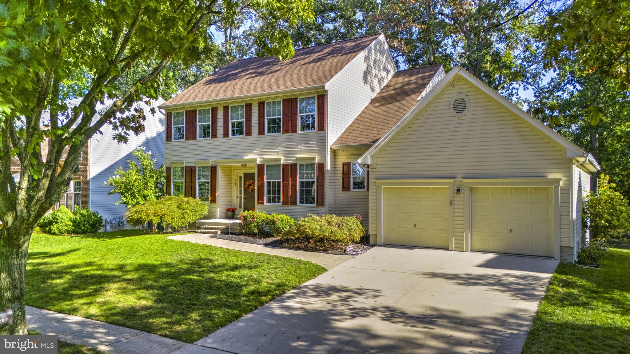 407 SCHOOLERS POND WAY