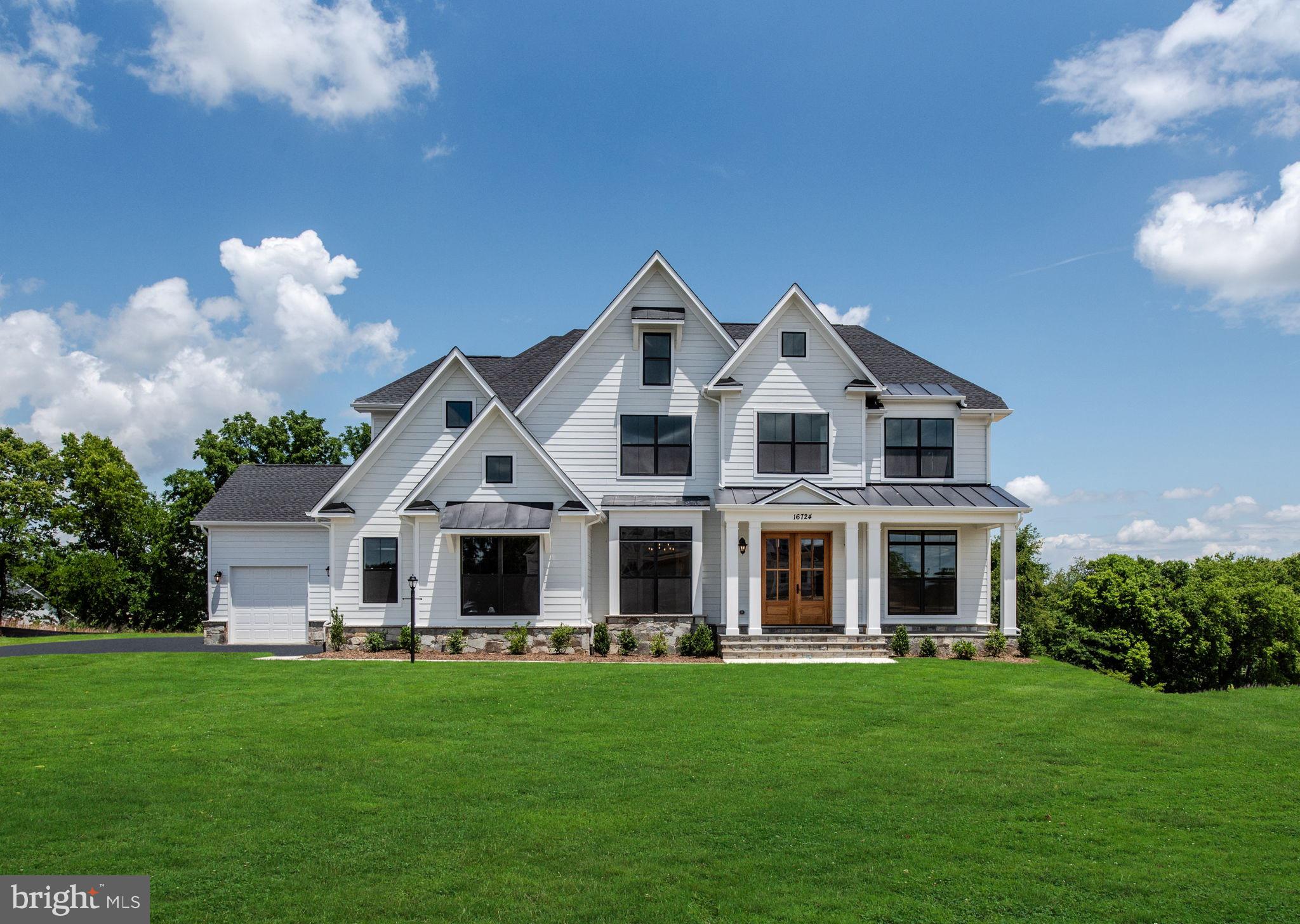 STONEYMEADE - Residential