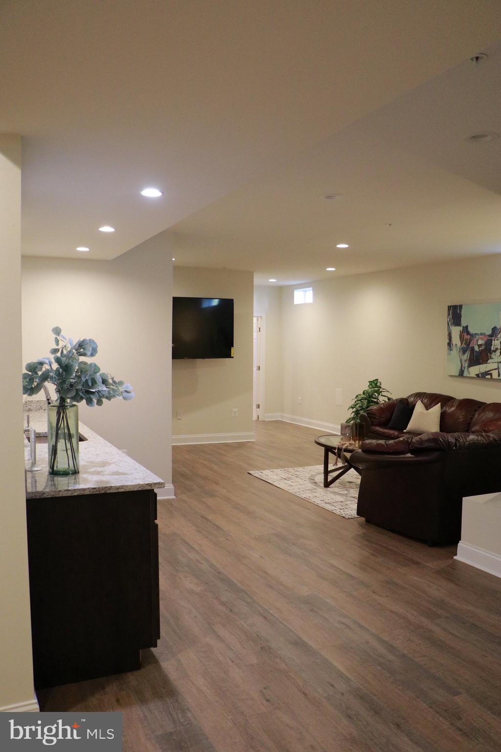 THE VINEYARDS - Residential