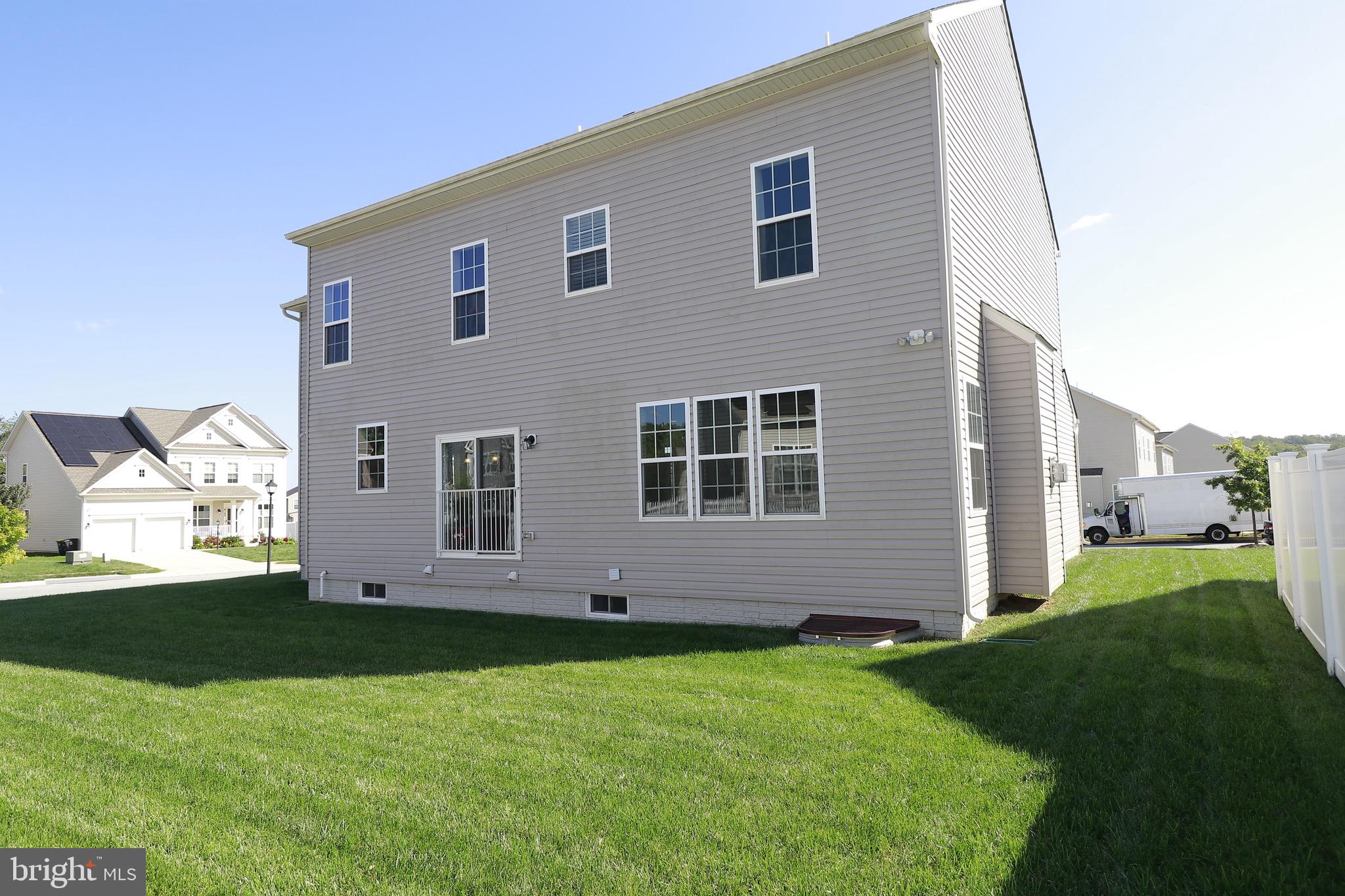 THE VINEYARDS - Residential