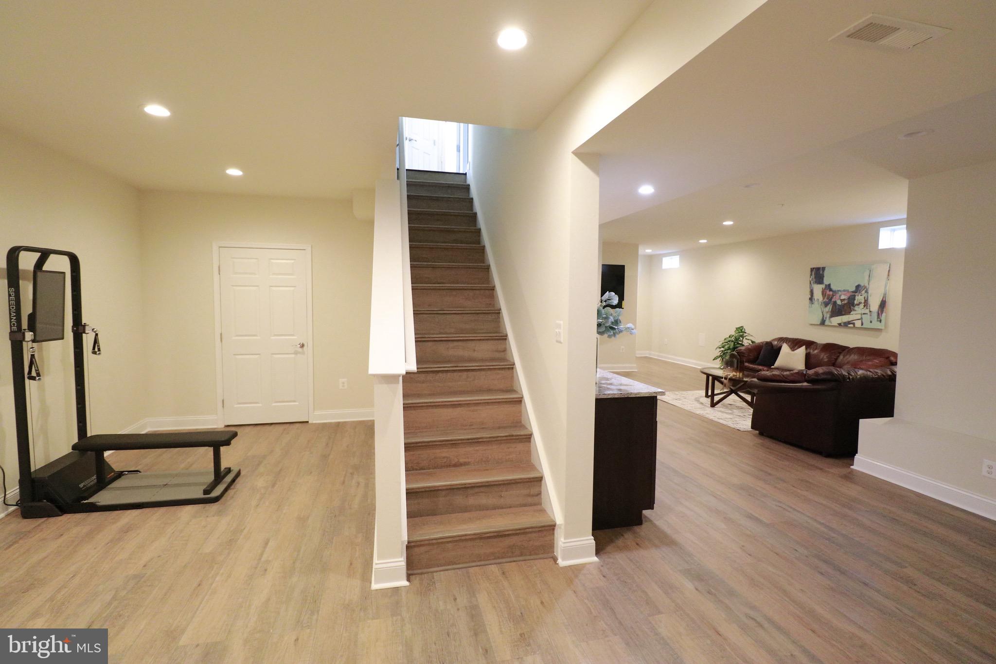 THE VINEYARDS - Residential