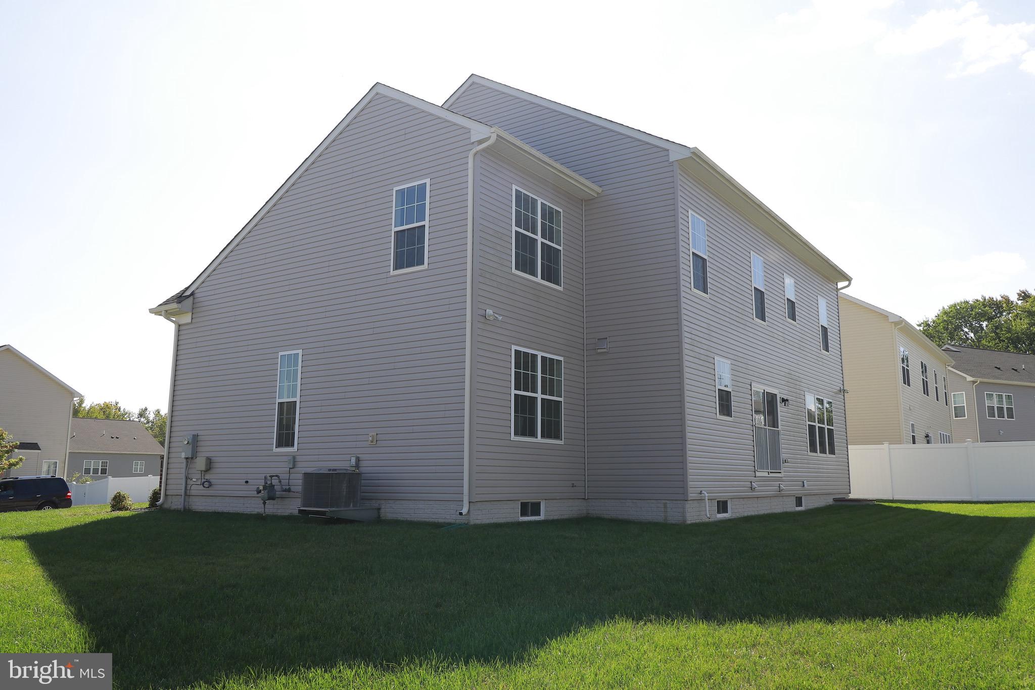 THE VINEYARDS - Residential