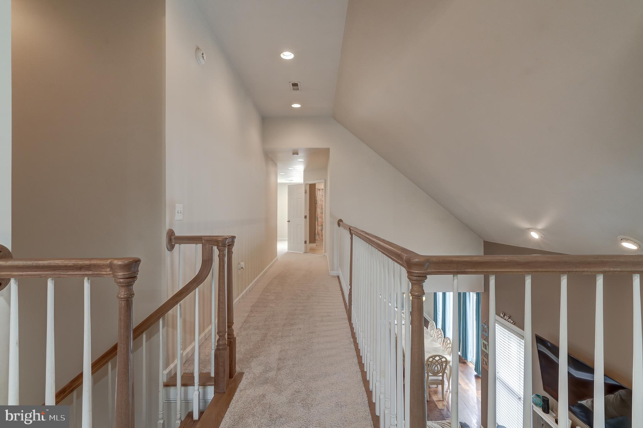 ROCKLAND CREEK ESTATES - Residential