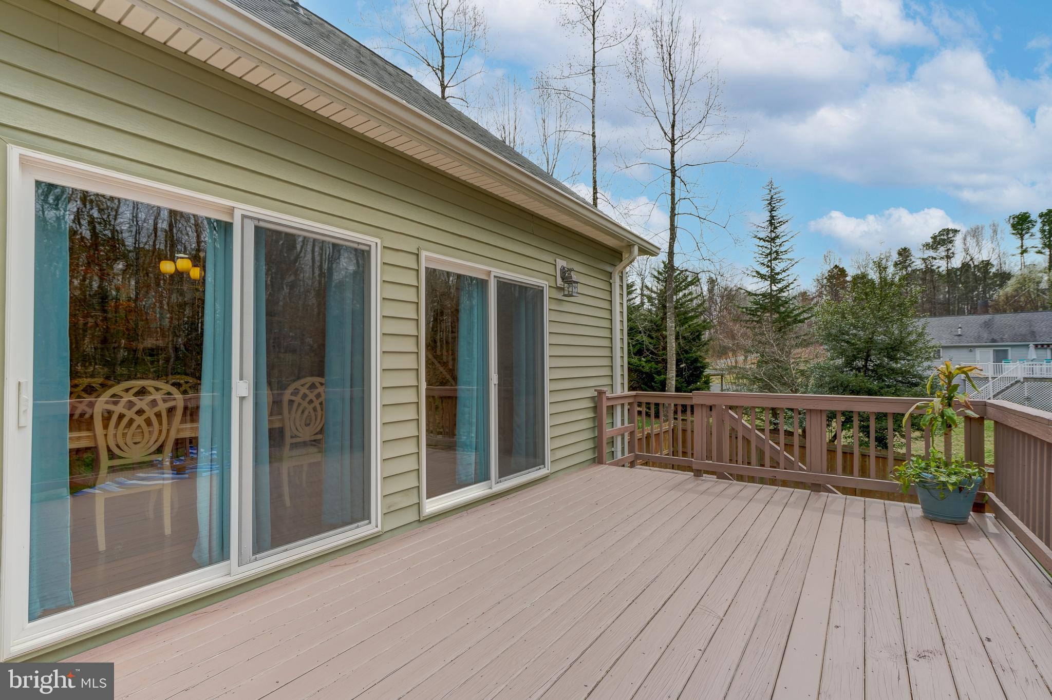 ROCKLAND CREEK ESTATES - Residential