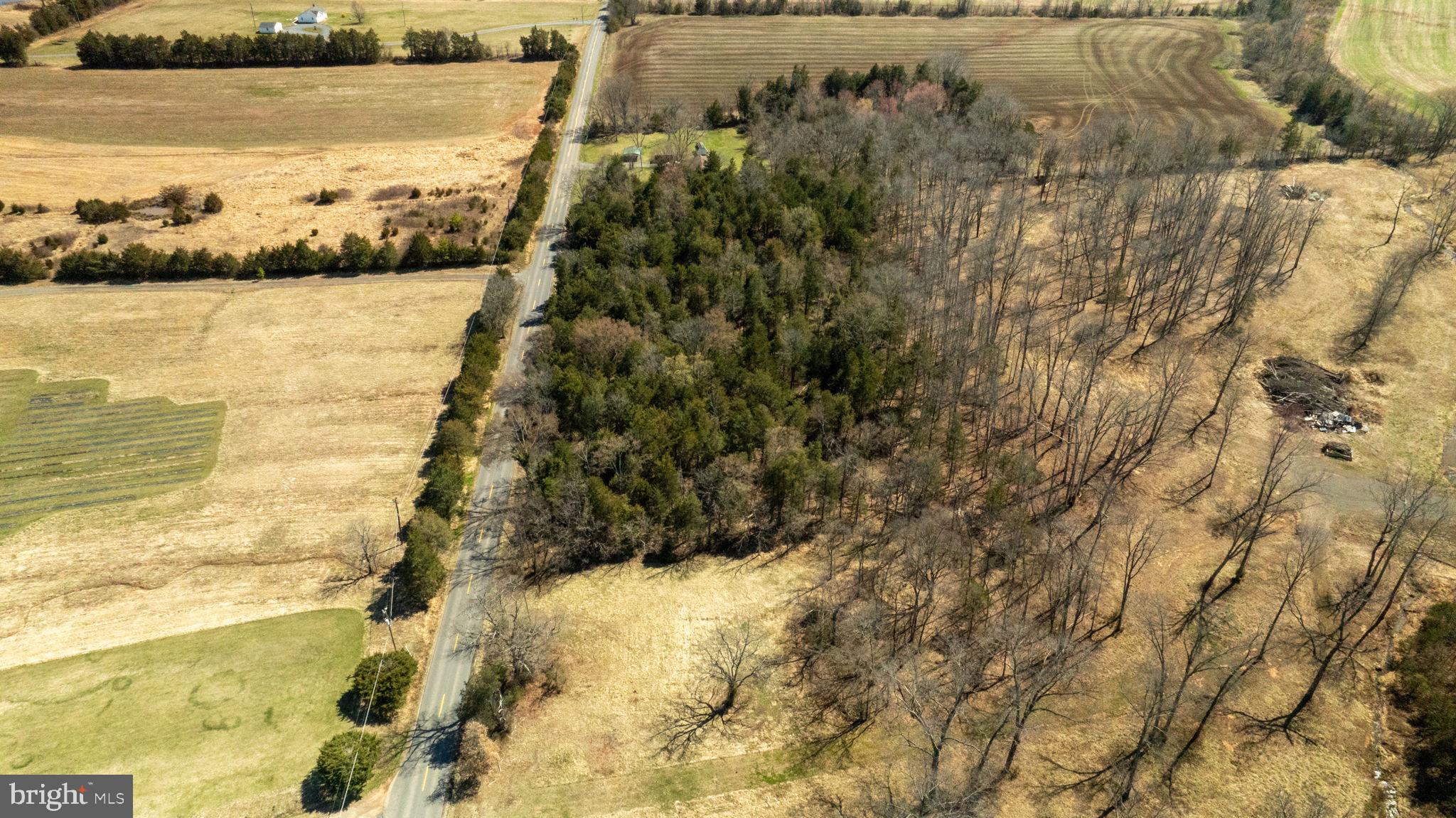 8772 OLD DUMFRIES ROAD