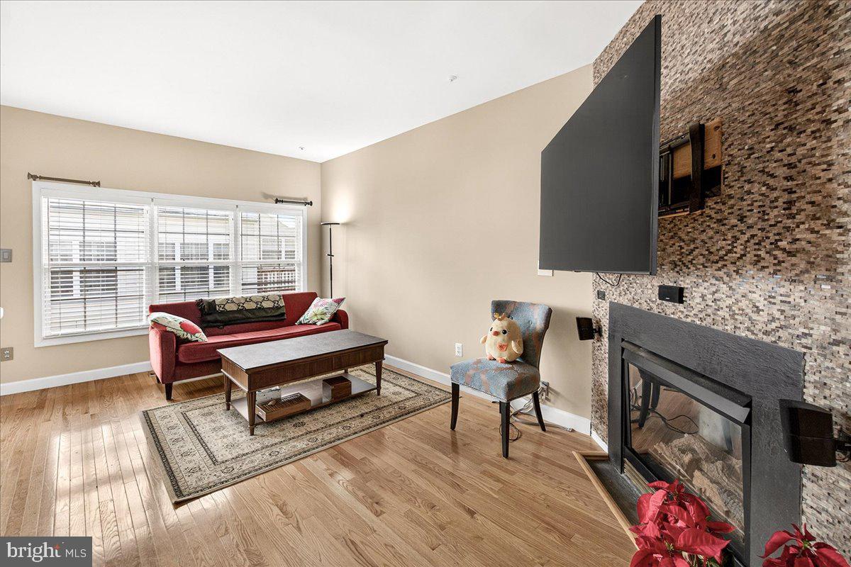 GOVERNORS GRANT - Residential Lease