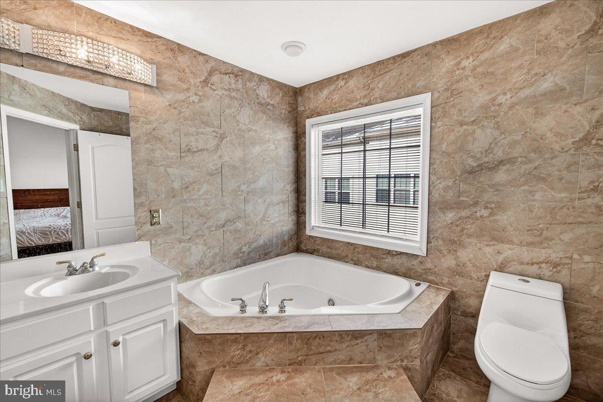 GOVERNORS GRANT - Residential Lease