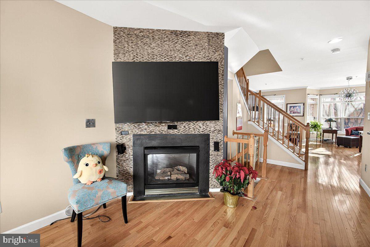 GOVERNORS GRANT - Residential Lease