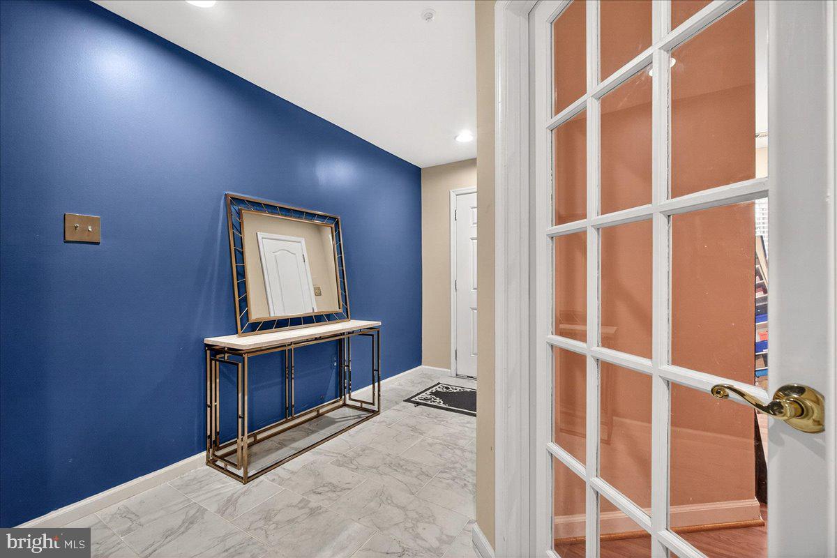 GOVERNORS GRANT - Residential Lease