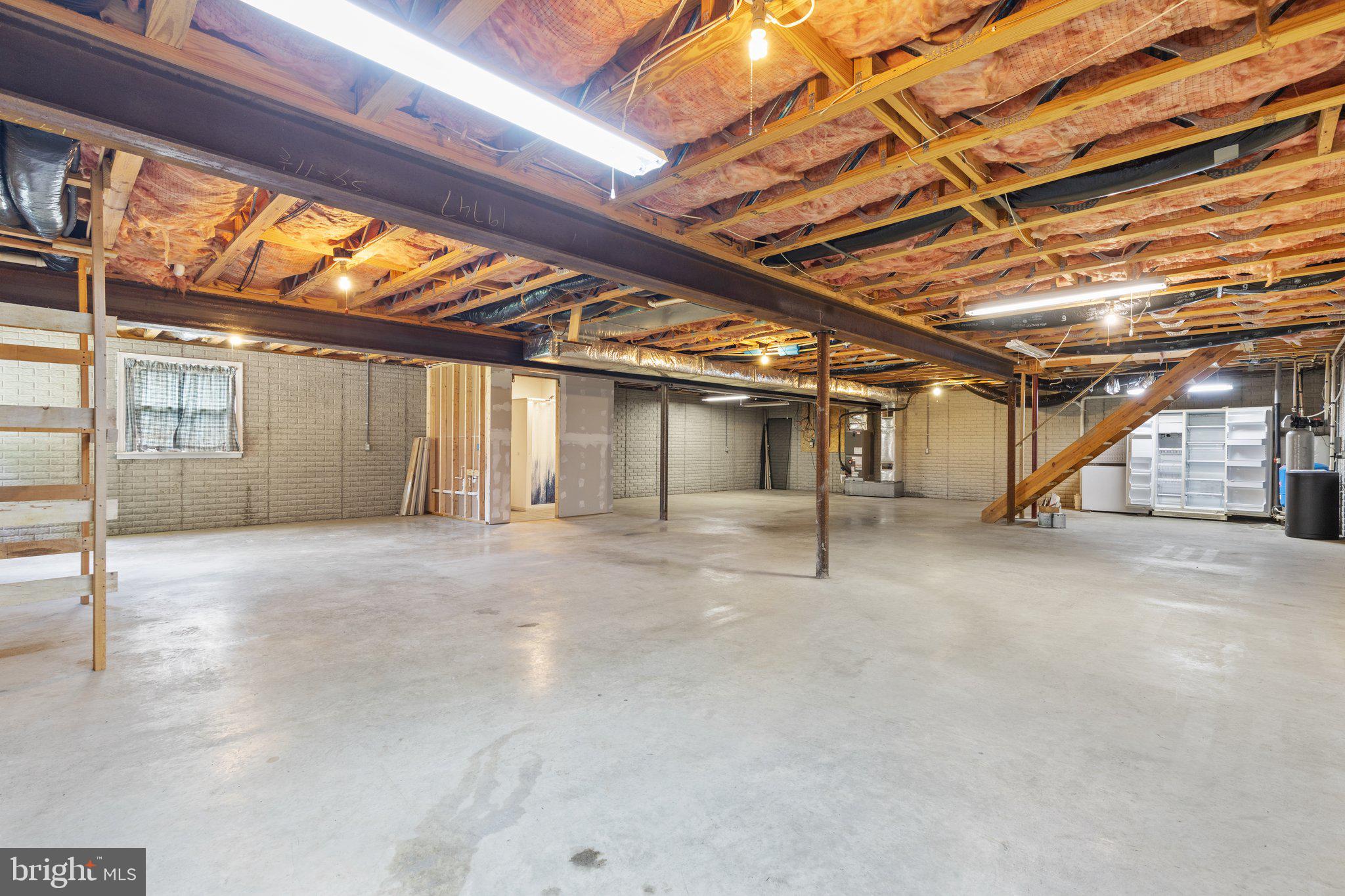 CLEVENGER ACRES - Residential