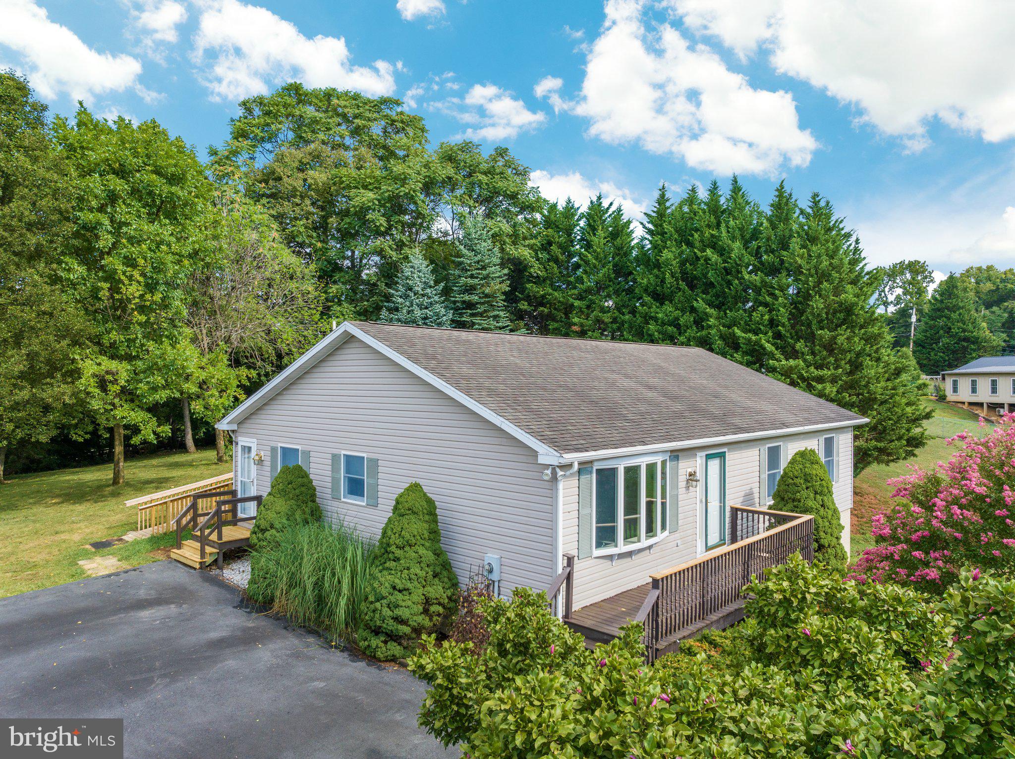 CLEVENGER ACRES - Residential