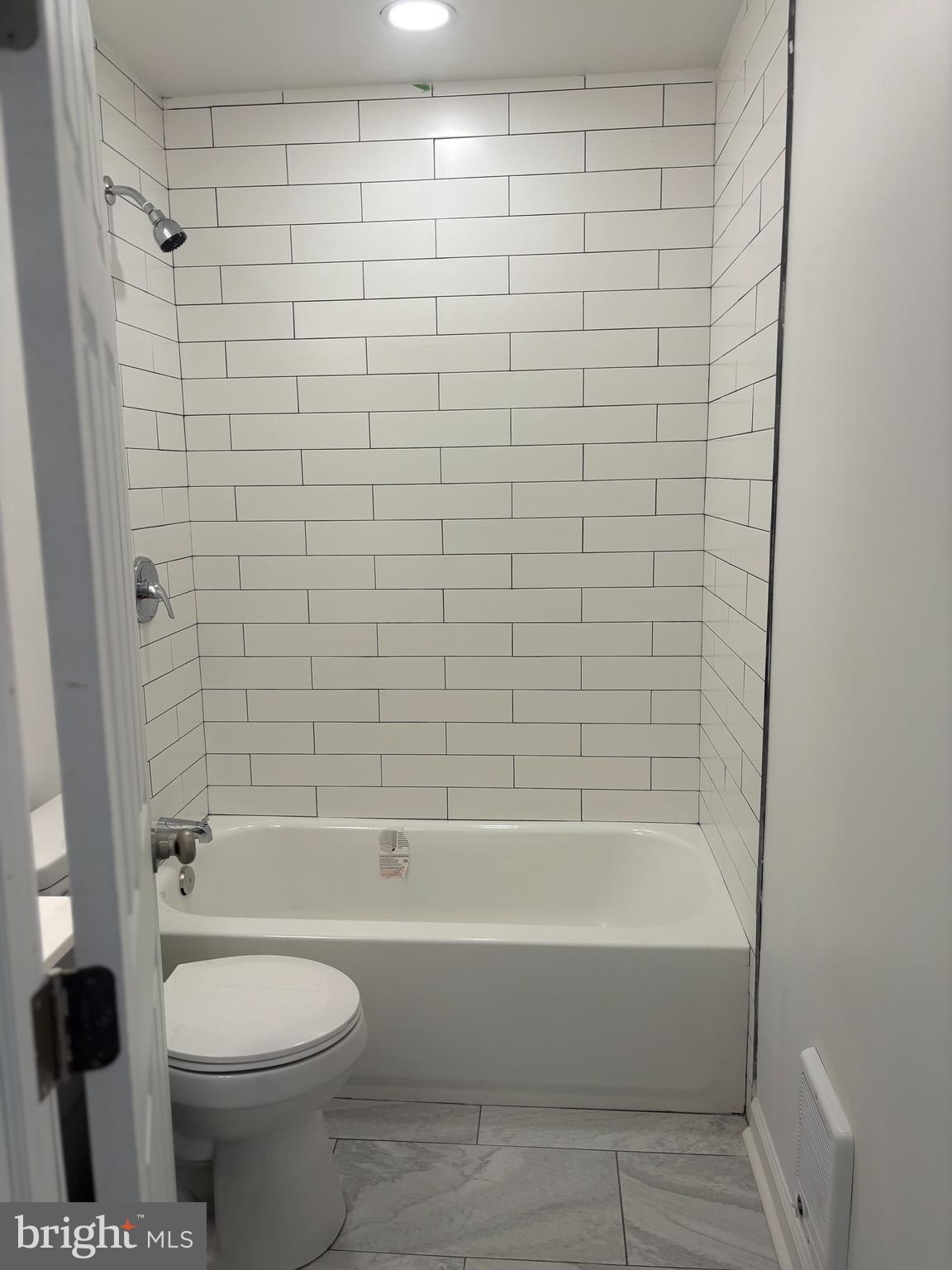 WEST PHILADELPHIA - Residential Lease