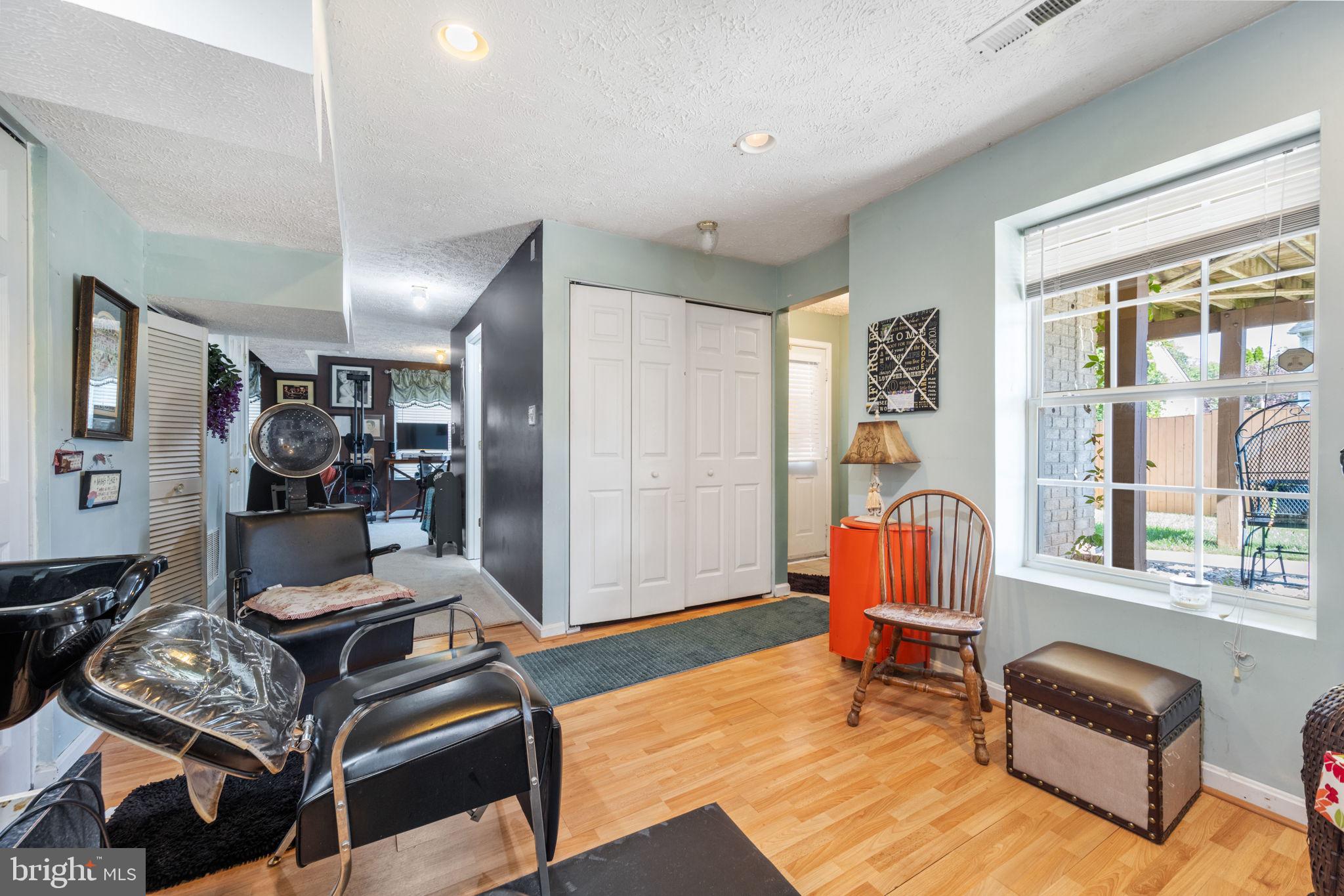 DALE CITY - Residential