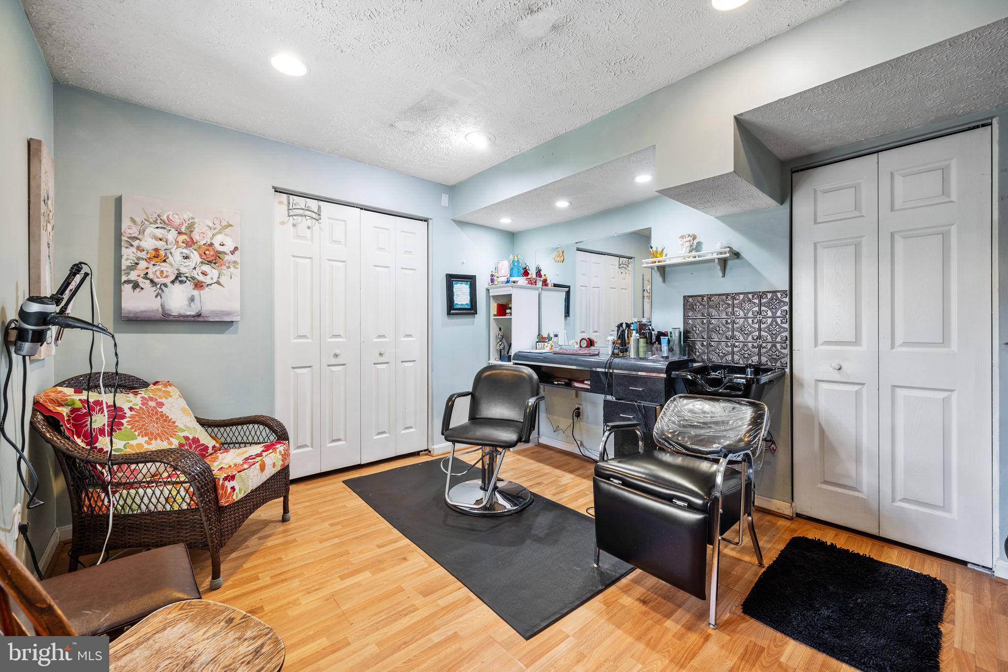 DALE CITY - Residential