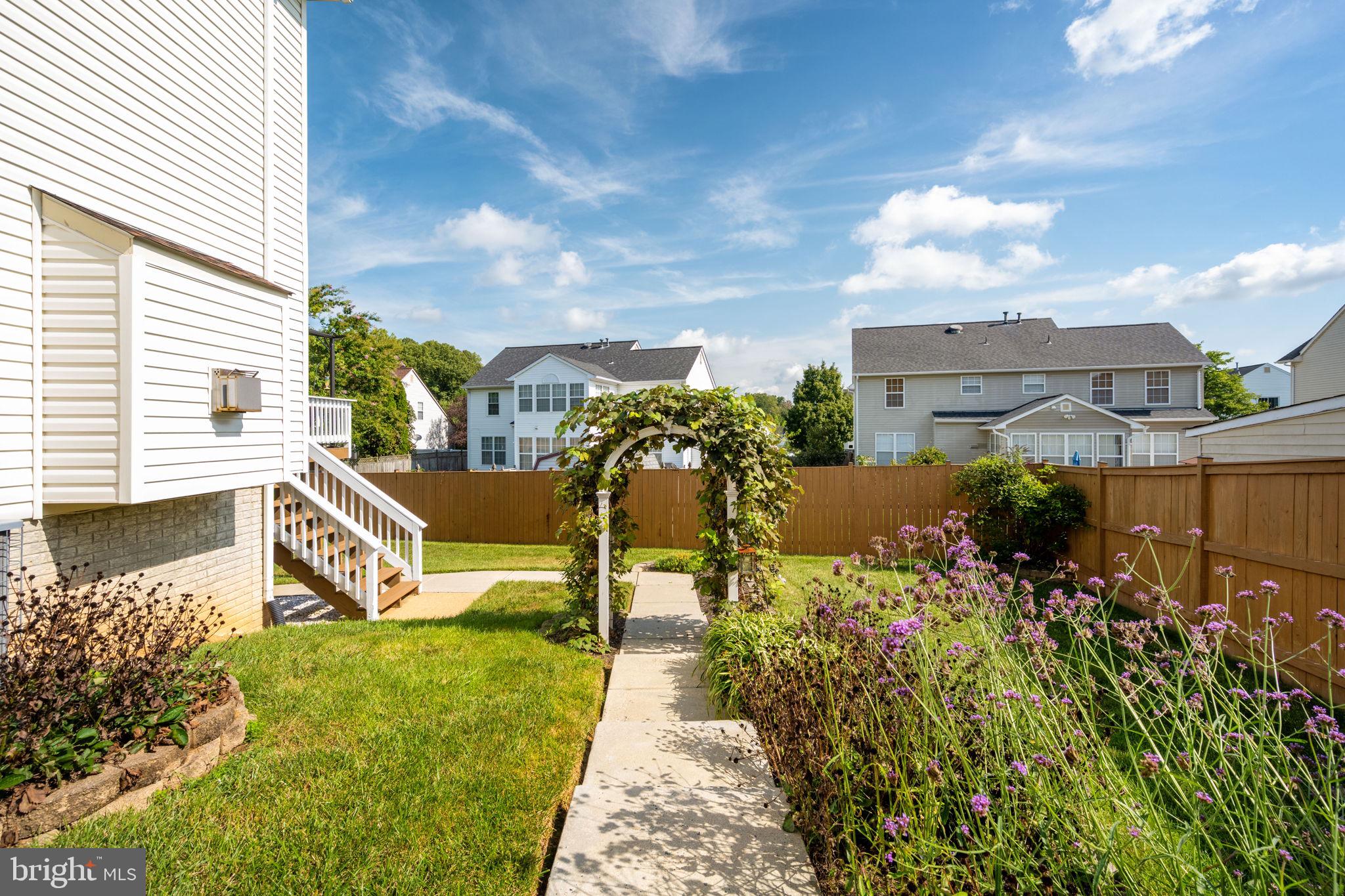 DALE CITY - Residential