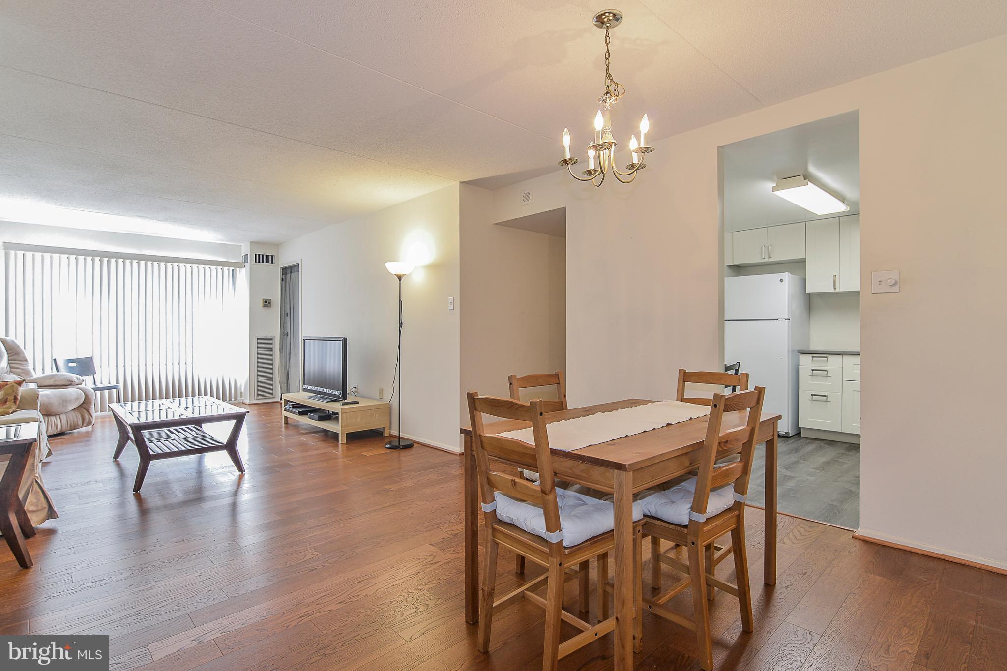 SENTINEL OF LANDMARK - Residential