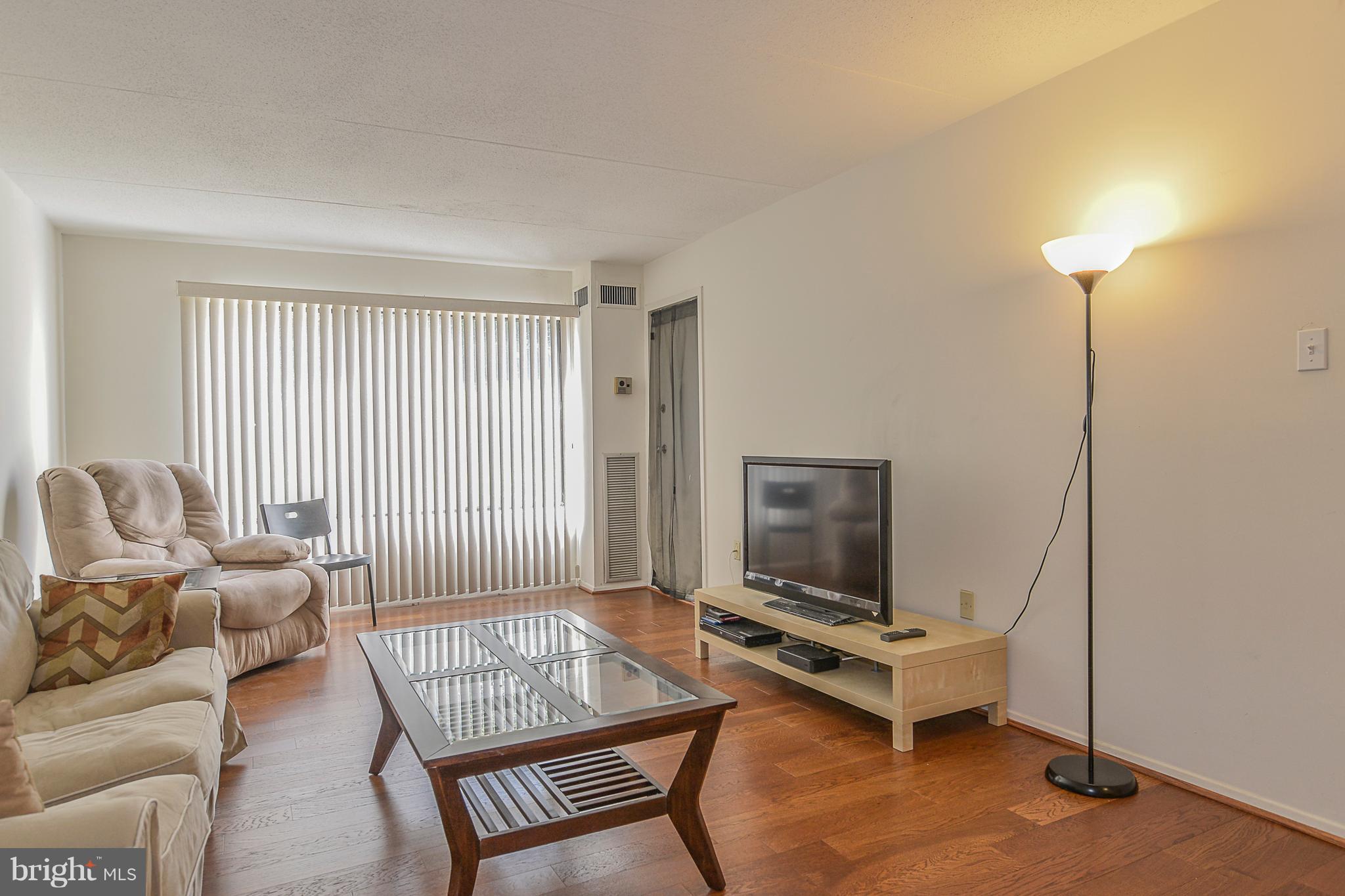 SENTINEL OF LANDMARK - Residential