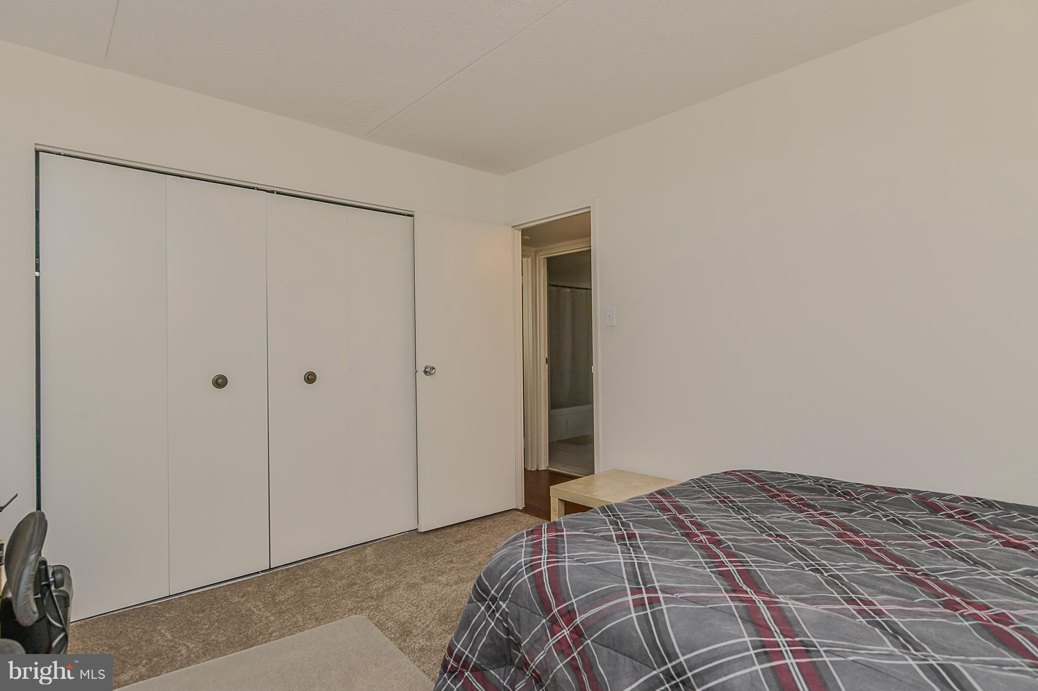 SENTINEL OF LANDMARK - Residential