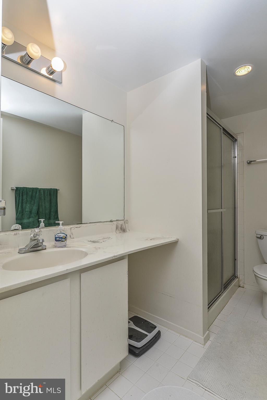 SENTINEL OF LANDMARK - Residential