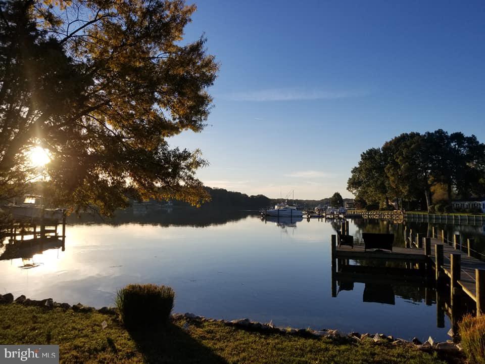 BACK BAY BEACH - Residential