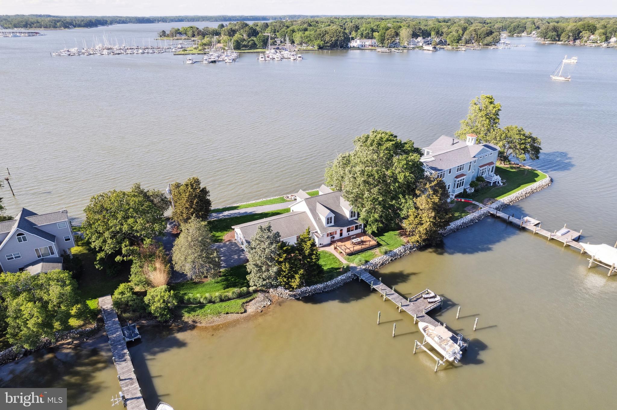 BACK BAY BEACH - Residential