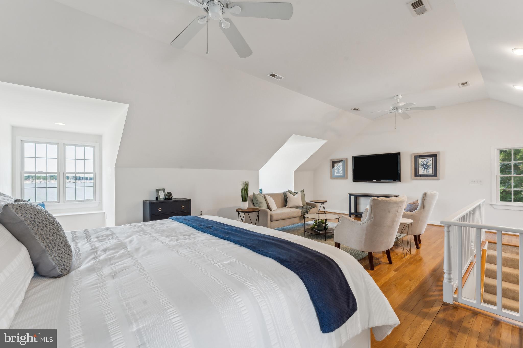 BACK BAY BEACH - Residential