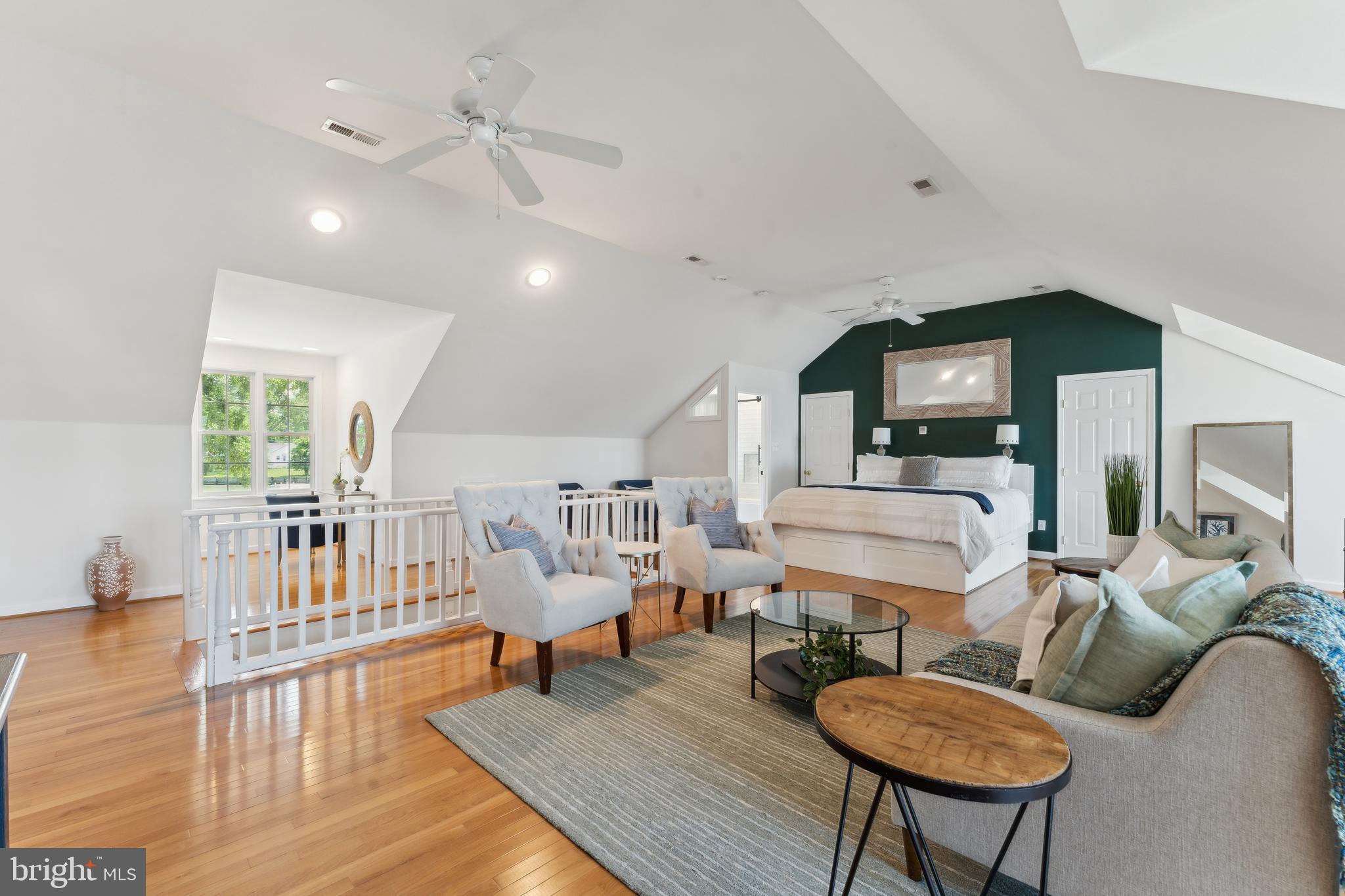 BACK BAY BEACH - Residential